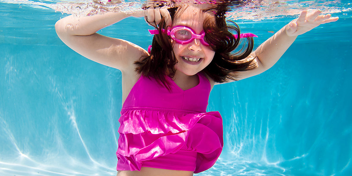 family underwater Houston Child Photographer